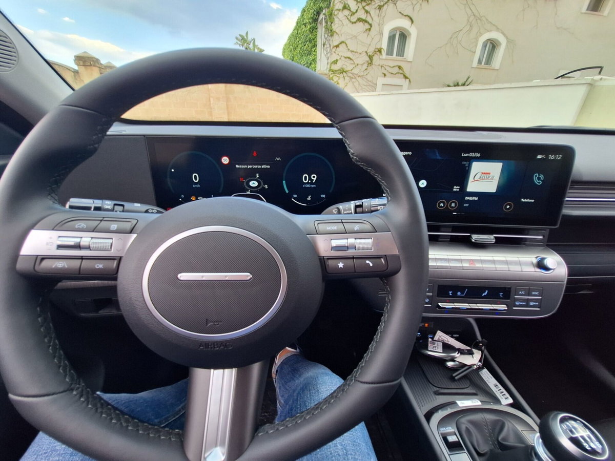 Hyundai Kona 1.0 t-gdi Gpl XTech 2wd 110cv mt (17)