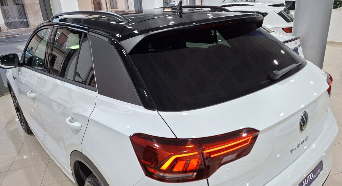 Volkswagen T-Roc 2.0 tdi R-Line 4motion 150cv dsg (10)