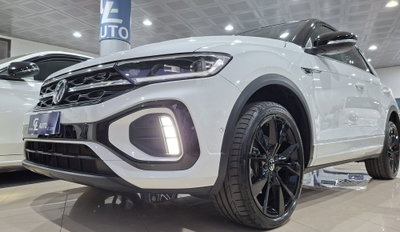 Volkswagen T-Roc 2.0 tdi R-Line 4motion 150cv dsg (15)