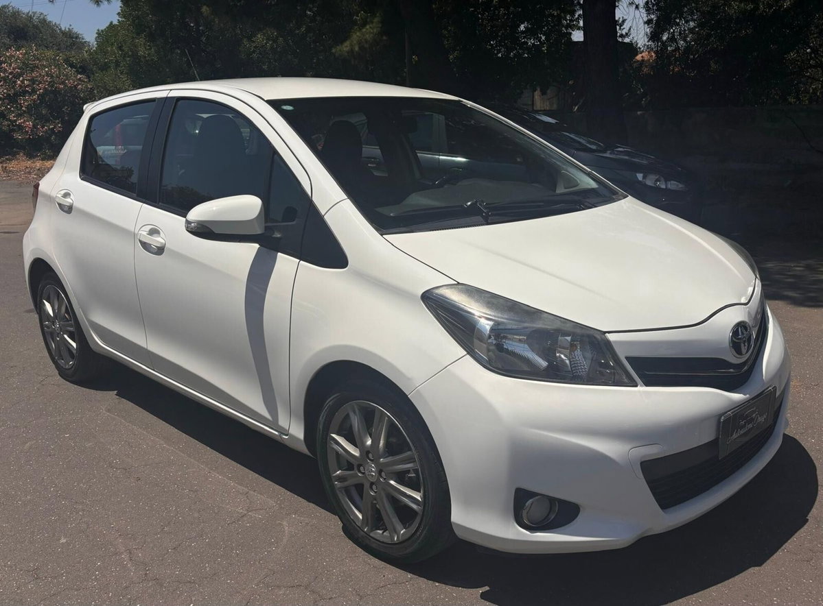 Toyota Yaris 1.D-4D 5 porte Lounge