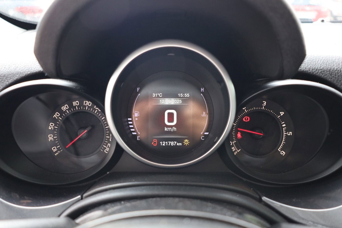 Fiat 500X 1.6 MultiJet 120 CV Lounge (12)