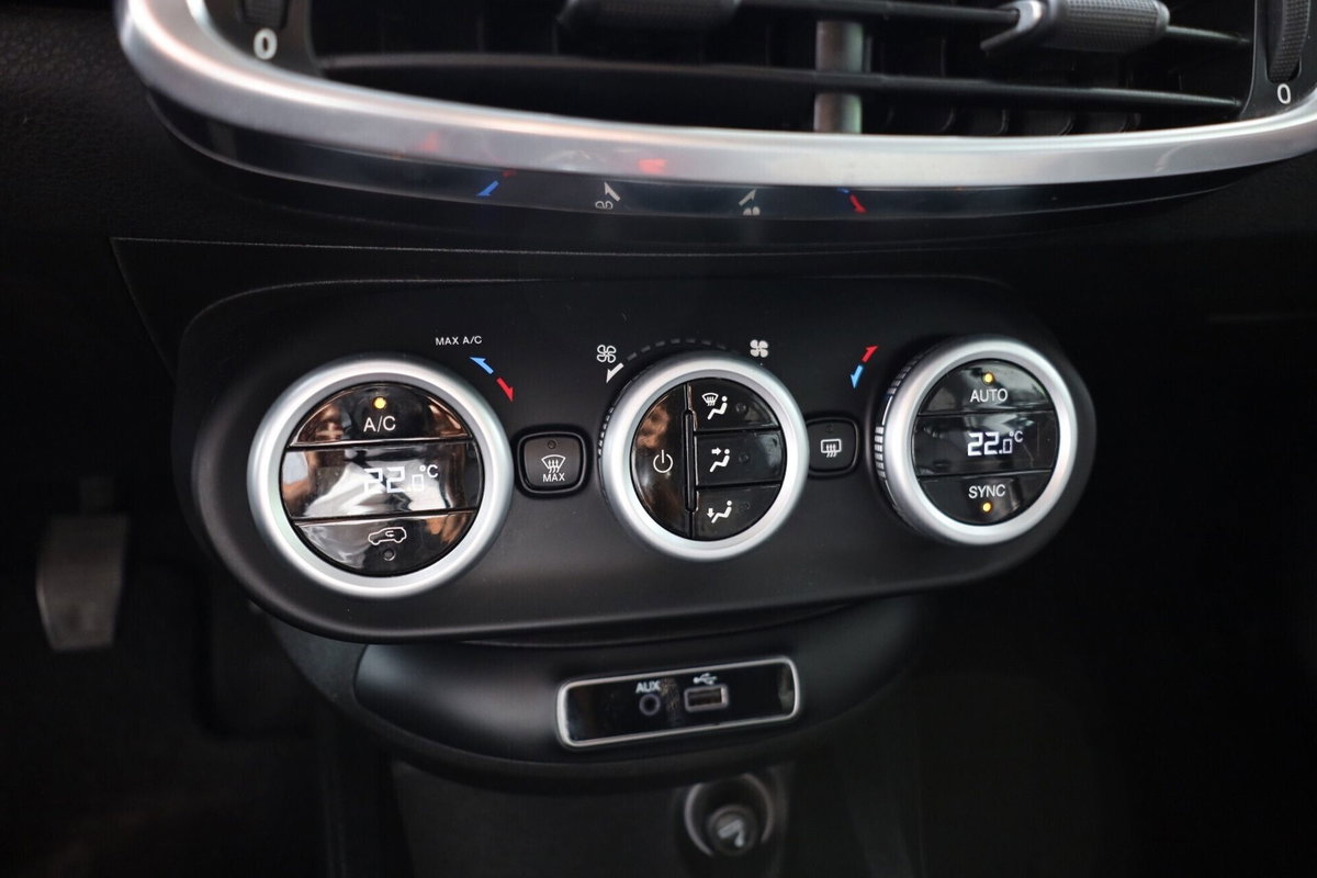 Fiat 500X 1.6 MultiJet 120 CV Lounge (15)