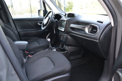 Jeep Renegade 1.0 T3 Limited (16)