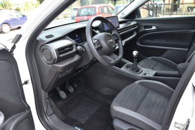 Jeep Avenger 1.2 turbo Summit fwd 100cv (6)