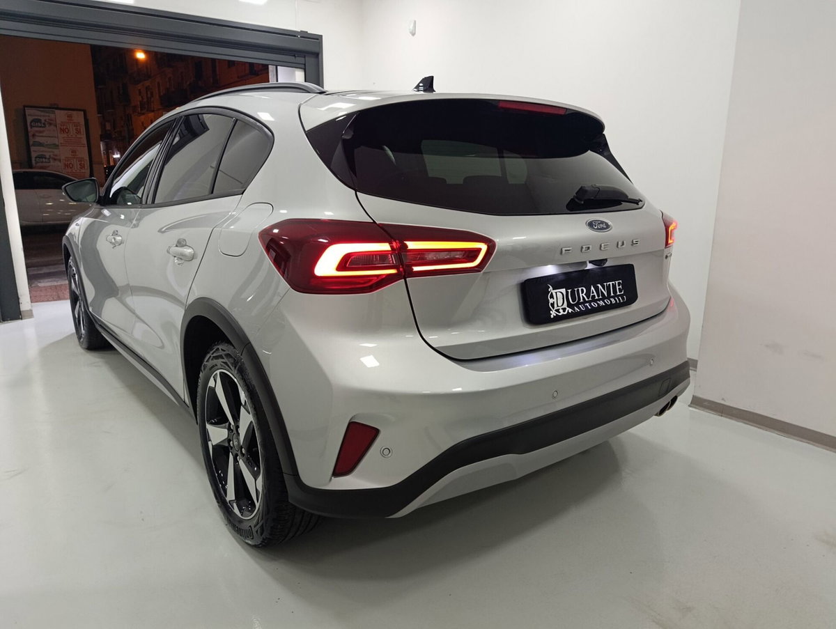 Ford Focus 1.0 EcoBoost Hybrid 125 CV 5p. Active Design (4)