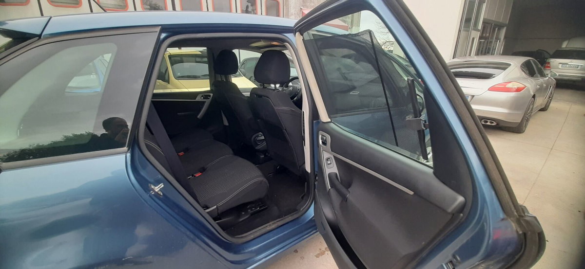 Citroen C4 Picasso 1.6 HDi 110 FAP Business (14)