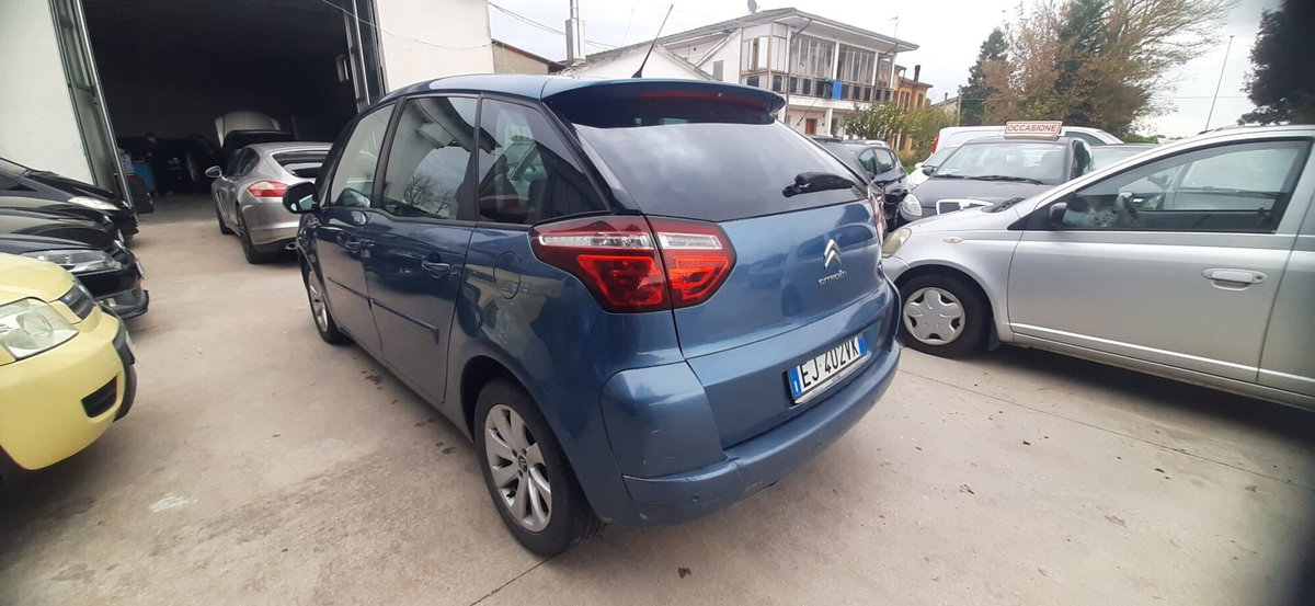 Citroen C4 Picasso 1.6 HDi 110 FAP Business (5)