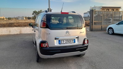 Citroen C3 Picasso 1.6 HDi 90 Exclusive Theatre (16)