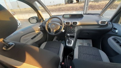 Citroen C3 Picasso 1.6 HDi 90 Exclusive Theatre (19)