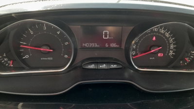 Peugeot 208 HDi 68 CV 5 porte Active (16)