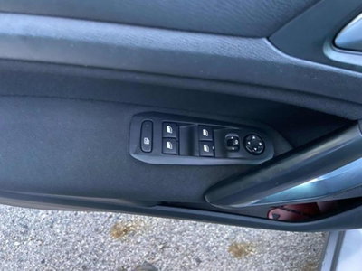 Peugeot 308 SW BlueHDi 120 S&S Active (11)
