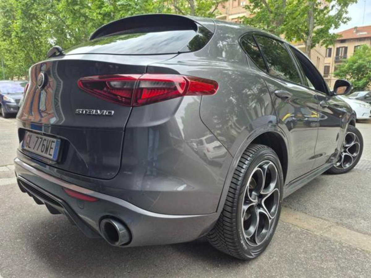 Alfa Romeo Stelvio Stelvio 2.2 Turbodiesel 210 CV AT8 Q4 Veloce (10)