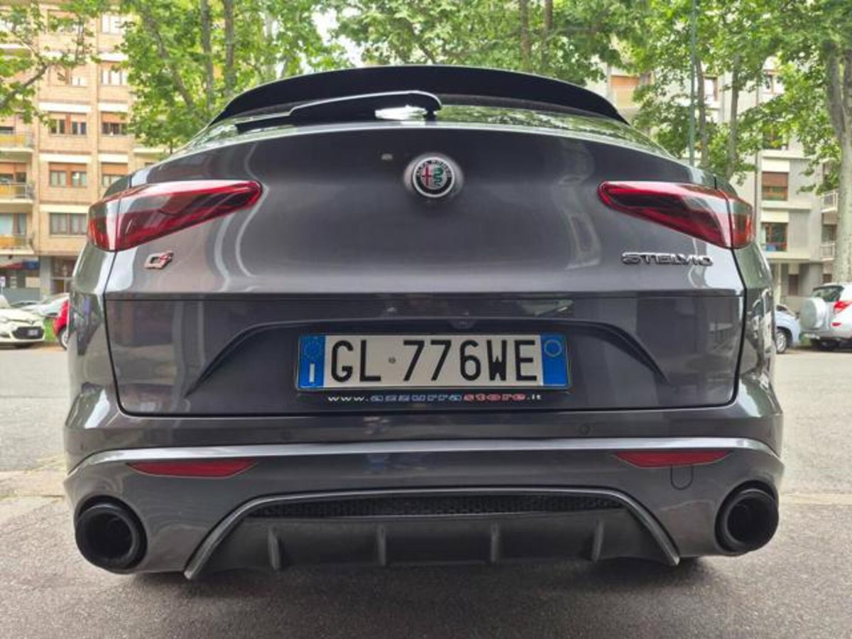 Alfa Romeo Stelvio Stelvio 2.2 Turbodiesel 210 CV AT8 Q4 Veloce (12)