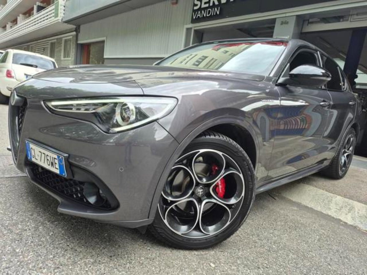 Alfa Romeo Stelvio Stelvio 2.2 Turbodiesel 210 CV AT8 Q4 Veloce (2)