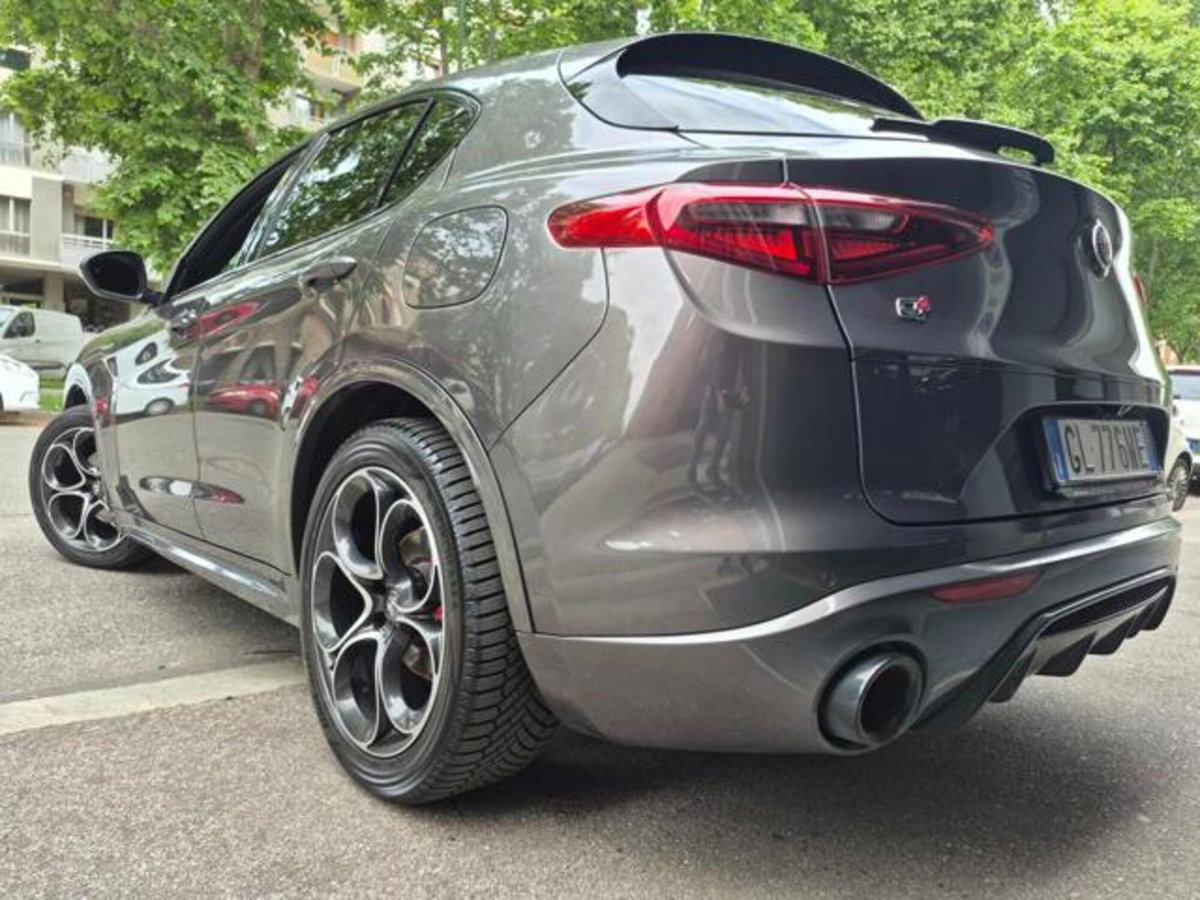 Alfa Romeo Stelvio Stelvio 2.2 Turbodiesel 210 CV AT8 Q4 Veloce (9)
