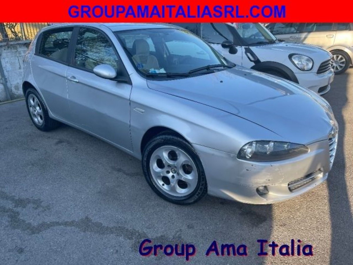 Alfa Romeo 147 1.9 JTD (120) 5 porte Progression (2)