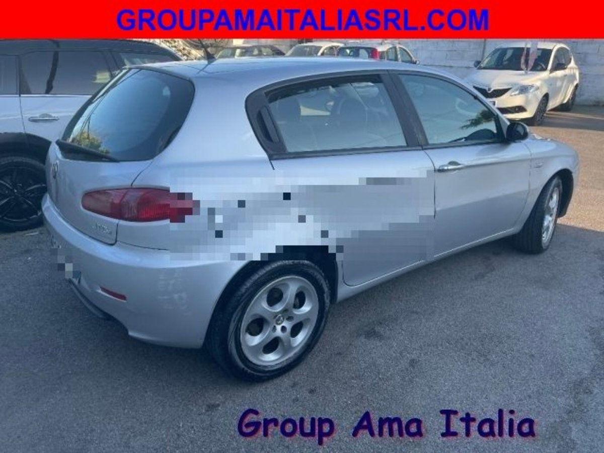 Alfa Romeo 147 1.9 JTD (120) 5 porte Progression (3)