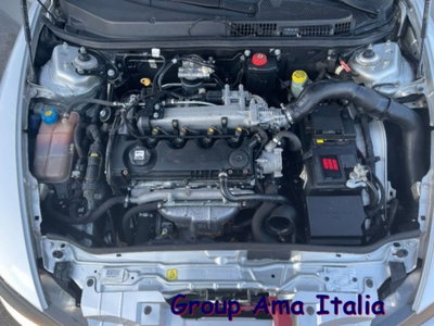 Alfa Romeo 147 1.9 JTD (120) 5 porte Progression (9)