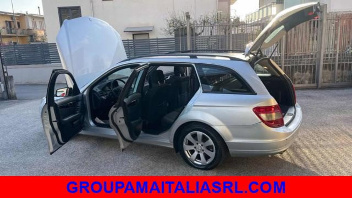 Mercedes-Benz Classe C Station Wagon 200 CDI BlueEFFICIENCY Elegance (13)