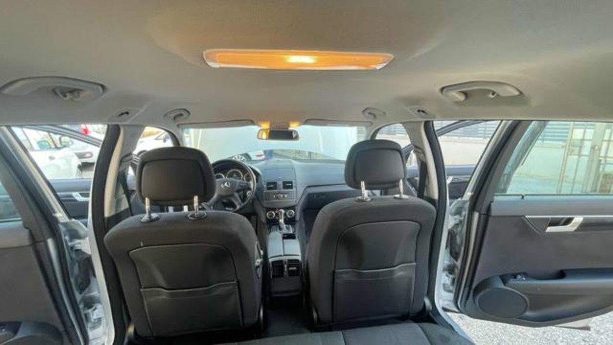 Mercedes-Benz Classe C Station Wagon 200 CDI BlueEFFICIENCY Elegance (15)