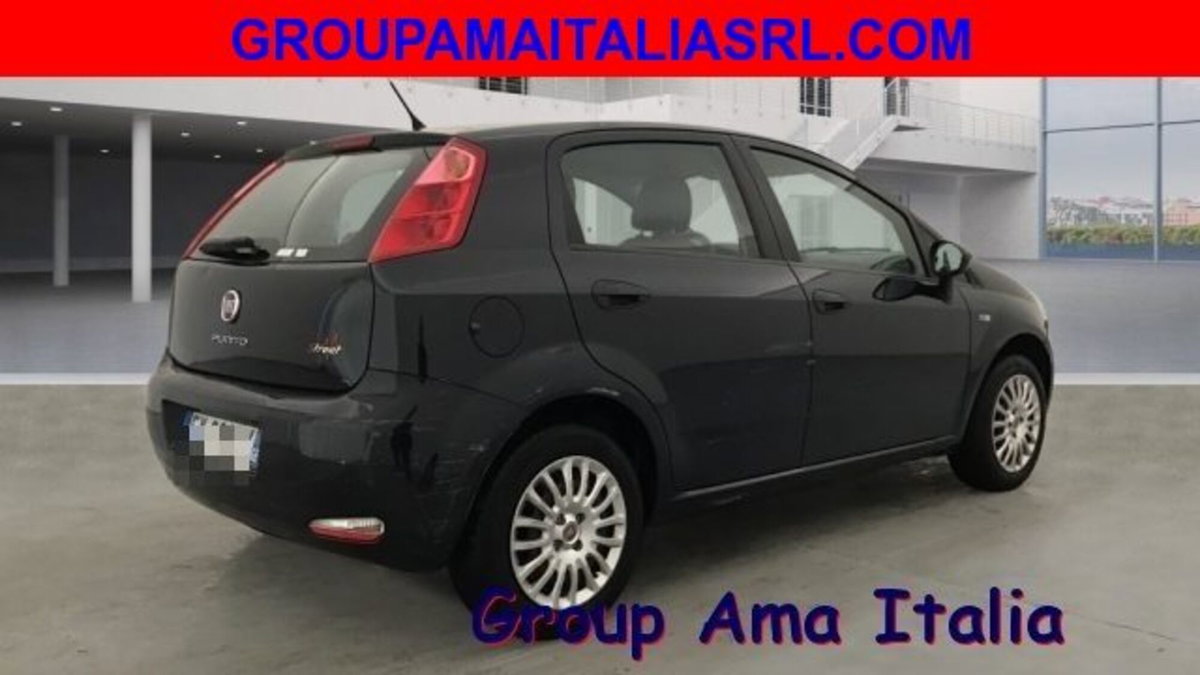 Fiat Punto 1.4 S&S 8V 5 porte Street (3)