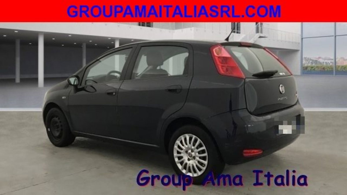Fiat Punto 1.4 S&S 8V 5 porte Street (4)