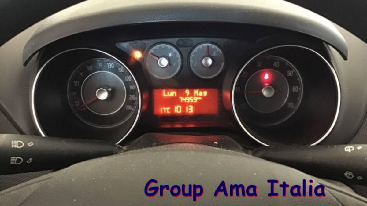 Fiat Punto 1.4 S&S 8V 5 porte Street (5)