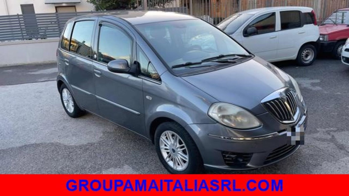 Lancia Musa 1.4 Diva Ecochic GPL (4)