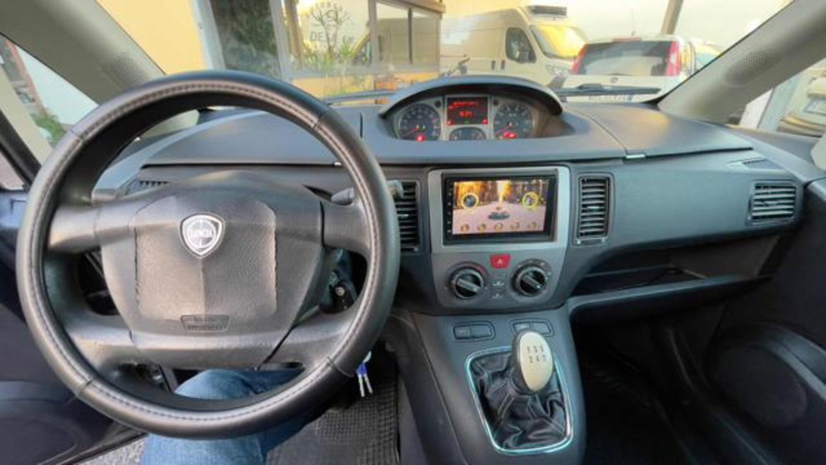 Lancia Musa 1.4 Diva Ecochic GPL (6)