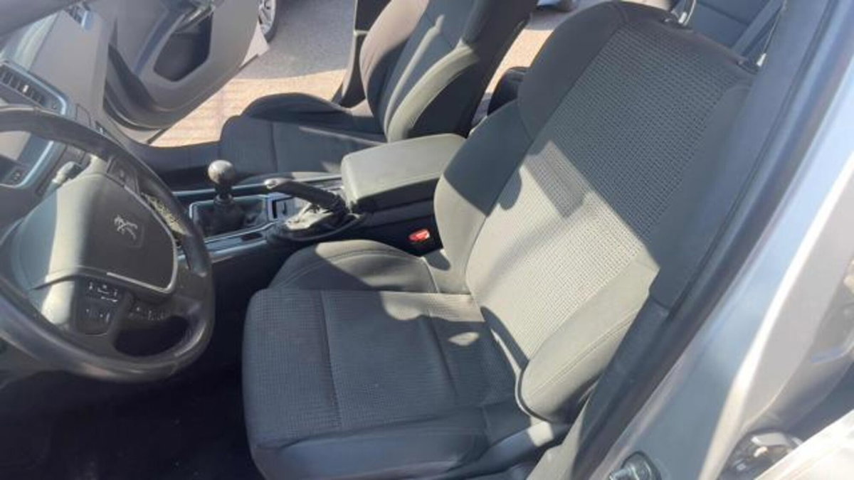 Peugeot 508 SW BlueHDi 120 S&S Business (11)