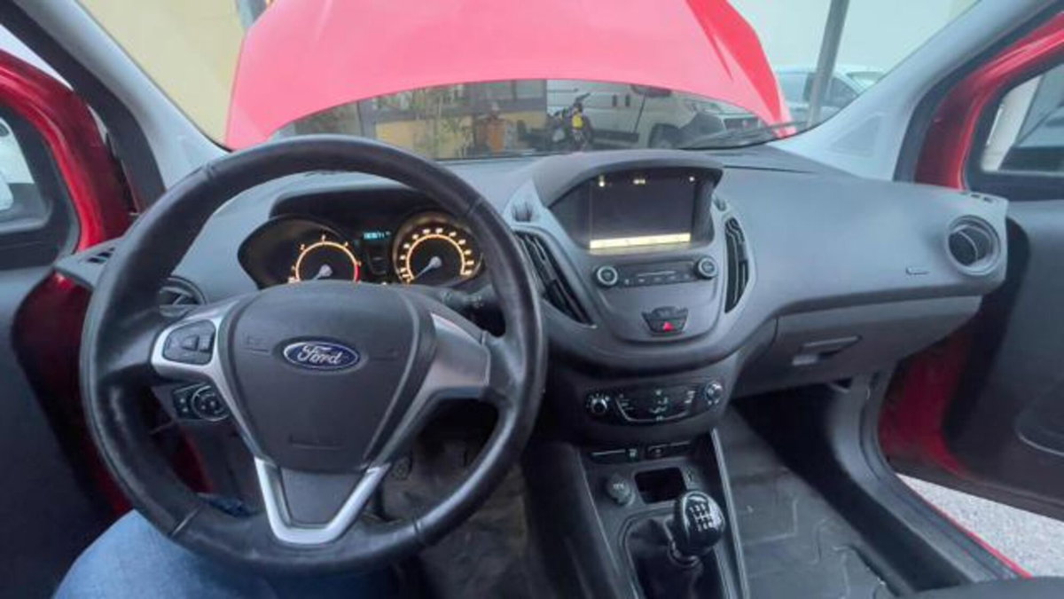 Ford Transit Courier 1.5 TDCi 100CV  Trend (10)