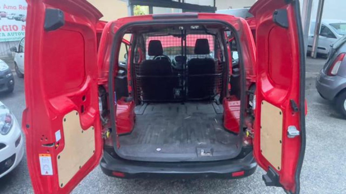 Ford Transit Courier 1.5 TDCi 100CV  Trend (12)