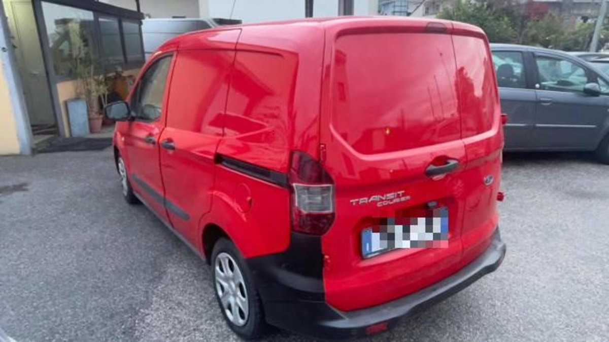 Ford Transit Courier 1.5 TDCi 100CV  Trend (3)