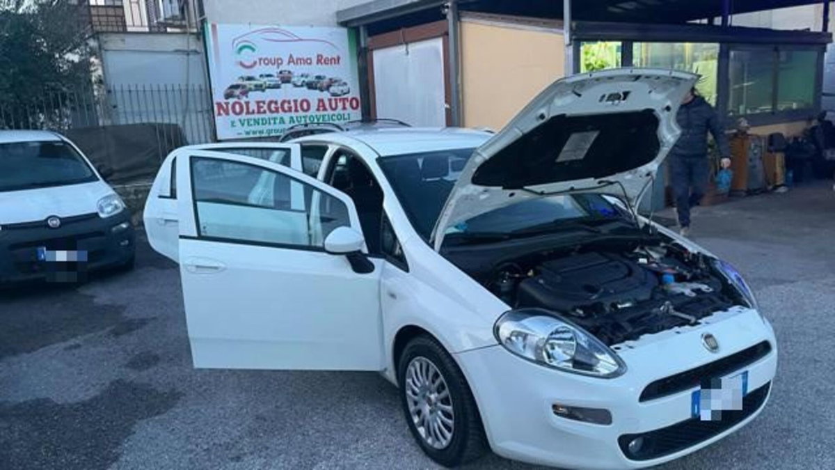 Fiat Punto 1.3 MJT II S&S 85 CV 5 porte ECO Easy (10)