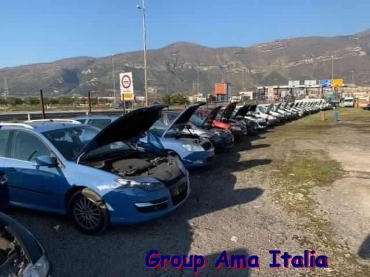 Jaguar E-Pace 2.0 249 CV AWD aut. (18)