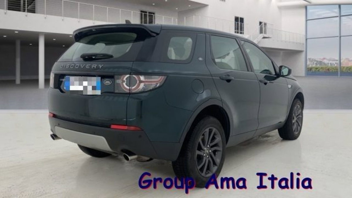 Land Rover Discovery Sport 2.0 TD4 150 CV HSE Luxury (3)