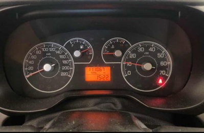 Fiat Grande Punto 1.2 5 porte (5)