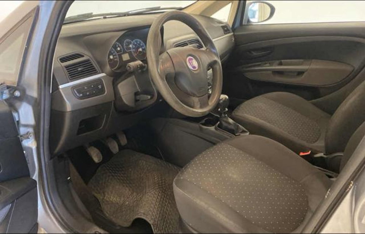 Fiat Grande Punto 1.2 5 porte (7)