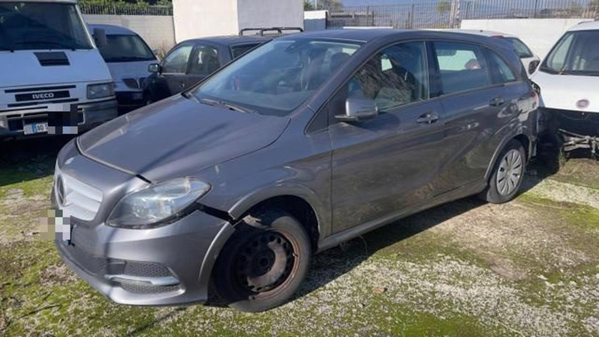 Mercedes-Benz Classe B 200 Sport (2)
