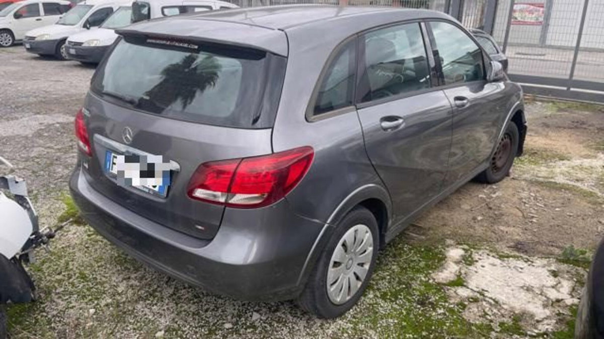 Mercedes-Benz Classe B 200 Sport (3)