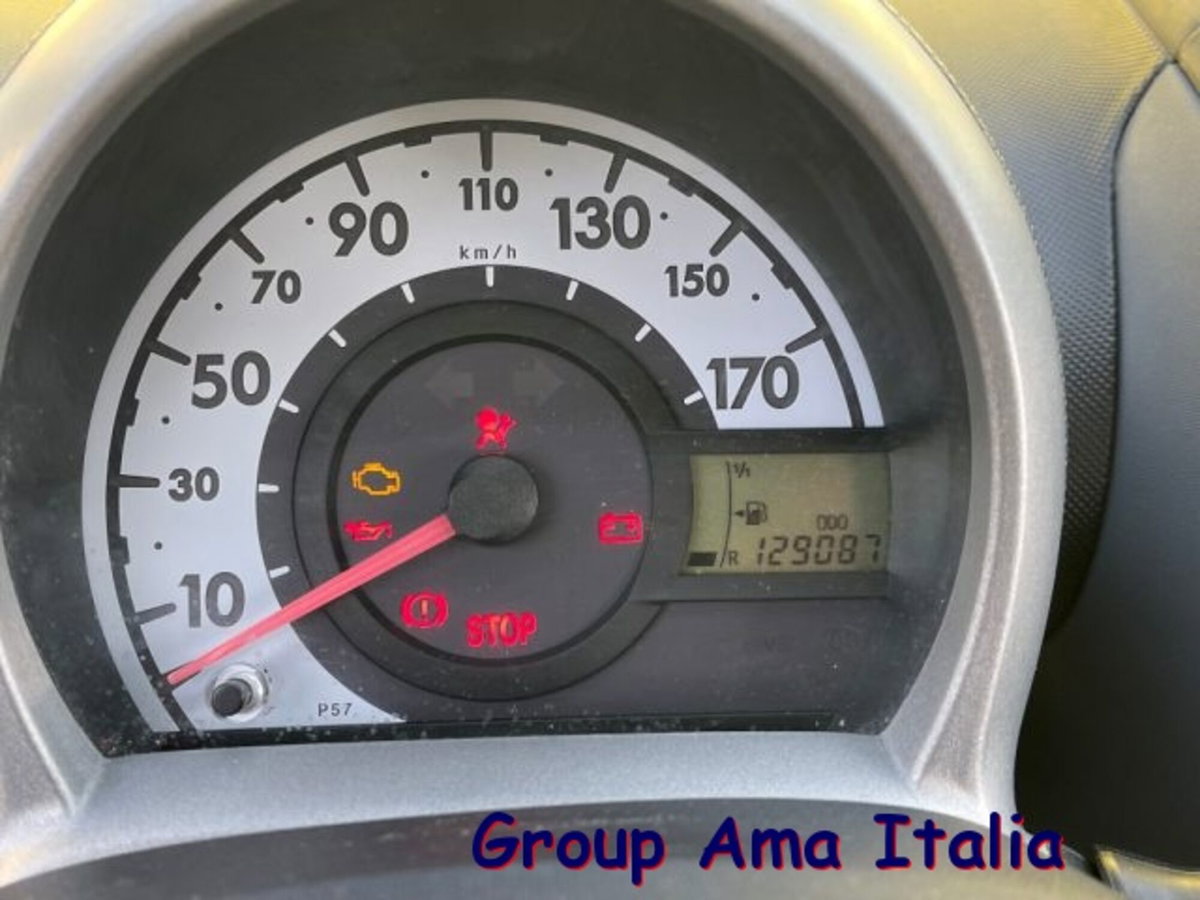 Peugeot 107 68CV 5p. Plaisir (5)