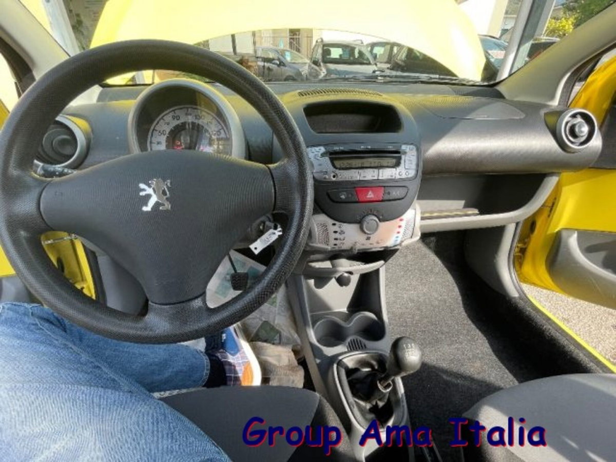 Peugeot 107 68CV 5p. Plaisir (6)