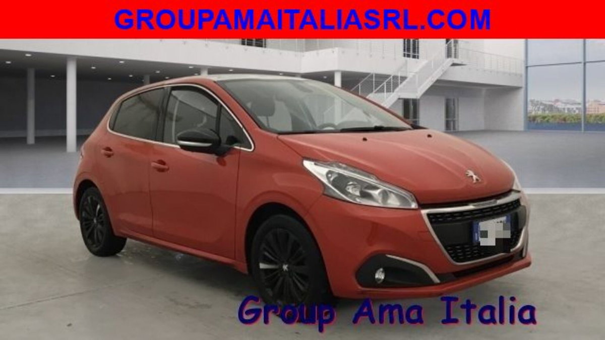 Peugeot 208 82 5 porte Allure (2)