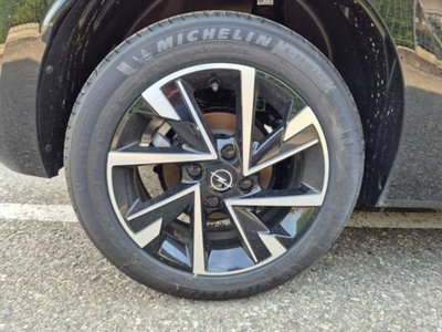 Opel Corsa 1.2 hybrid GS 100cv dct6 (14)