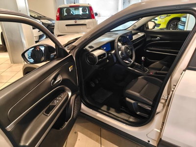 Jeep Avenger 1.2 turbo Summit fwd 100cv (9)
