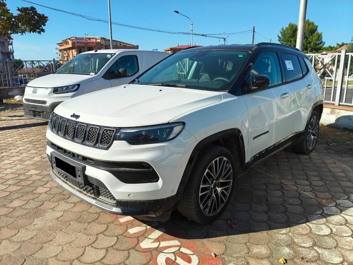 Jeep Compass 1.5 turbo t4 mhev Altitude 2wd 130cv dct