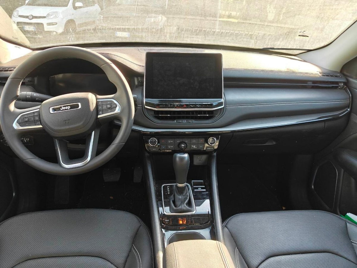 Jeep Compass 1.5 turbo t4 mhev Altitude 2wd 130cv dct (8)