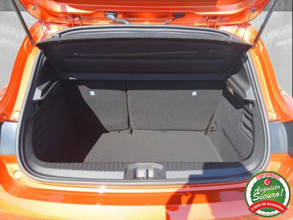 Renault Clio SCe 65 CV 5 porte Zen (18)