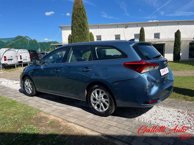 Toyota Auris Station Wagon 1.8 Hybrid Business Pack (2)