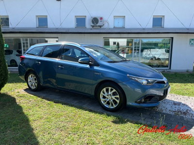 Toyota Auris Station Wagon 1.8 Hybrid Business Pack (6)